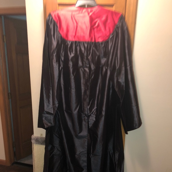 Cap & Gown Black & Red Unisex 6'-6'2" tall Graduation Ceremony Robe - Picture 2 of 11